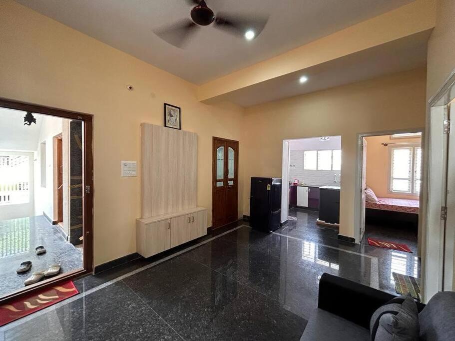 New 2Bhk Furnished Flat Mysore 2Km From Gokulam Βίλα Εξωτερικό φωτογραφία